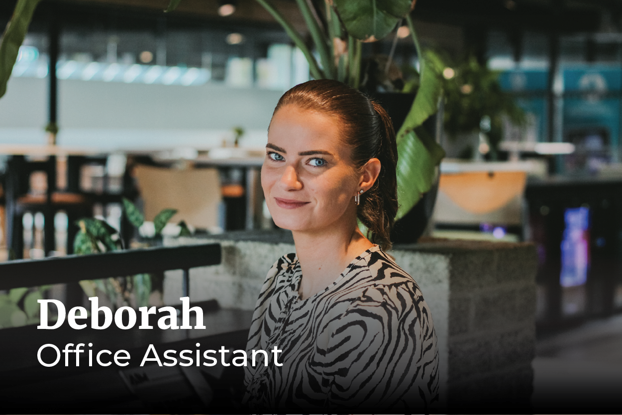 Iconicaan - Deborah (Office Assistent)
